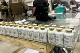 Polícia impede venda ilegal de anabolizantes e canetas emagrecedoras