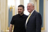 Defesa aérea e sanções à Rússia: Zelensky detalha negociações com EUA