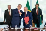 Lula e Alckmin anunciam R$ 12 bi em crédito para impulsionar indústria