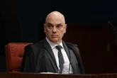 8/1: Moraes vota para tornar réu dono de loja de armas do DF