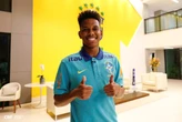 Vídeo: jogadores da Seleção começam a se apresentar na Granja Comary