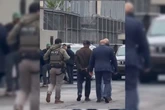 Prefeito americano é preso pela polícia imigratória dos EUA. Vídeo