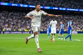 Mbappé marca duas vezes e Real vence Olympique na estreia da Champions