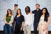 Metrópoles 10 anos: confira looks da equipe nos bastidores da redação