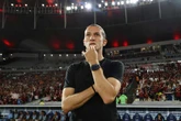 Filipe Luís crítica fase defensiva em derrota: “Pior do que o normal”