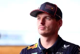Fórmula 1: Verstappen confirma permanência na Red Bull para 2026