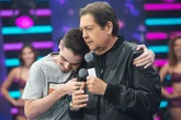 João Silva faz homenagem de Dia dos Pais a Faustão em estreia no SBT