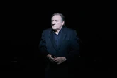 Lágrimas na Chuva: Um Ensaio Fotográfico com Depardieu (Achero Mañas)