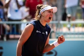 Bia Haddad vence no WTA 500 e volta às quartas após sete meses