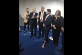 Marcos do Val “amordaçado” exibe tornozeleira determinada por Moraes