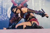 Anitta revela que não ensaia antes de shows: “No calor do momento”
