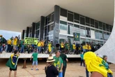 STF adia julgamento de cúpula da PMDF por suposta omissão no 8/1