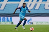 Vasco anuncia contratação de ex-zagueiro da Seleção Brasileira
