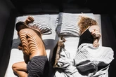 Pesquisa mostra como a falta de dinheiro pode afetar a libido do casal