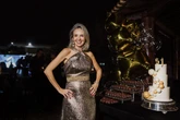 Cristina Motta celebra a chegada dos 51 anos em grande estilo