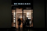 Moda de alto luxo: Burberry anuncia demissão de 1.700 funcionários