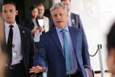 INSS: ministro de Lula se reúne com entidade suspeita e omite agenda