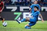 Gabigol volta a marcar no Mineirão após sete partidas em branco: veja