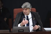 Fux: “Não pode confundir o papel do julgador com o agente político”