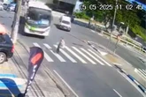 Idosa de 91 anos sobrevive após ser atropelada por ônibus em SP
