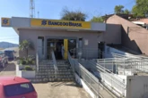 Criminosos arrombam agência de banco e levam armas de fogo no interior