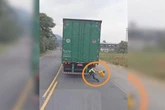 Brincadeira de mau gosto na BR-470 quase termina em morte; vídeo