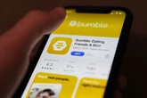Aplicativo de namoro Bumble anuncia demissão de 30% dos funcionários