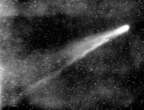 Cometa raro cruza céu do Brasil neste sábado. Entenda