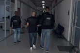 Pulgão: ex-policial vira líder do CV e trava guerra com milicianos