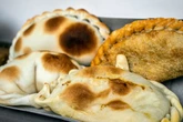 Pastel na sanduicheira fica pronto em 5 min e leva 3 ingredientes; aprenda