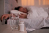 Médicas explicam como os remédios para dormir agem no corpo