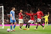 Manchester United derrota Brighton e vence a terceira partida seguida