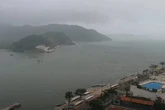 Santos tem rajadas de mais de 121 km/h e vendaval interrompe navegação