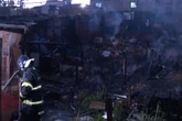 Incêndio destrói moradias em comunidade no Campo Limpo, zona sul de SP