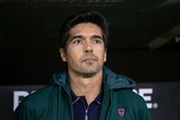 Abel Ferreira se torna 3º técnico com mais semifinais na Libertadores