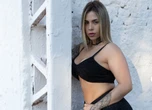 Influenciadora engravida do enteado após gravar vídeo adulto