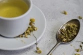 Endometriose: nutricionista indica 5 chás que aliviam sintomas