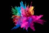 Psicóloga revela as três cores mais usadas por pessoas inteligentes