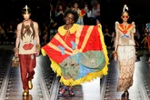 Criolo se emociona com homenagem a Milton Nascimento no SPFW