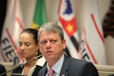 Tarcísio visita a Fiesp e acena ao empresariado 1 dia após atacar STF