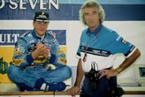Chefe da F1 comenta estado de Schumacher e diz por que não o visita