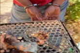 Criminoso que abriu fogo dentro de bar é preso fazendo churrasco