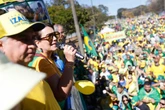 Bia Kicis defende Bolsonaro durante ato em Brasília: “Ladrão é o Lula”
