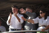 “Especialista em roubar”, diz Flávio Bolsonaro sobre PT em ato no DF
