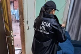 Mãe é presa após jogar água quente no filho de 10 anos