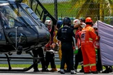 Vídeo: acidente na Moto3 da Malásia deixa pilotos gravemente feridos