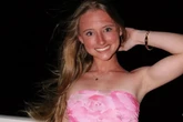 Tiktoker de 19 anos morre após batalha contra câncer no cérebro