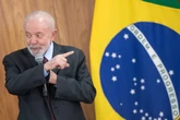 Extremismo isolado: quem não faz política, ajuda Lula