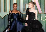 Cynthia Erivo causa polêmica após atitude com Ariana em Première