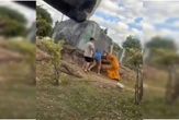 Vídeo: mulher é agredida com tapas e chutes por trio no Taguaparque